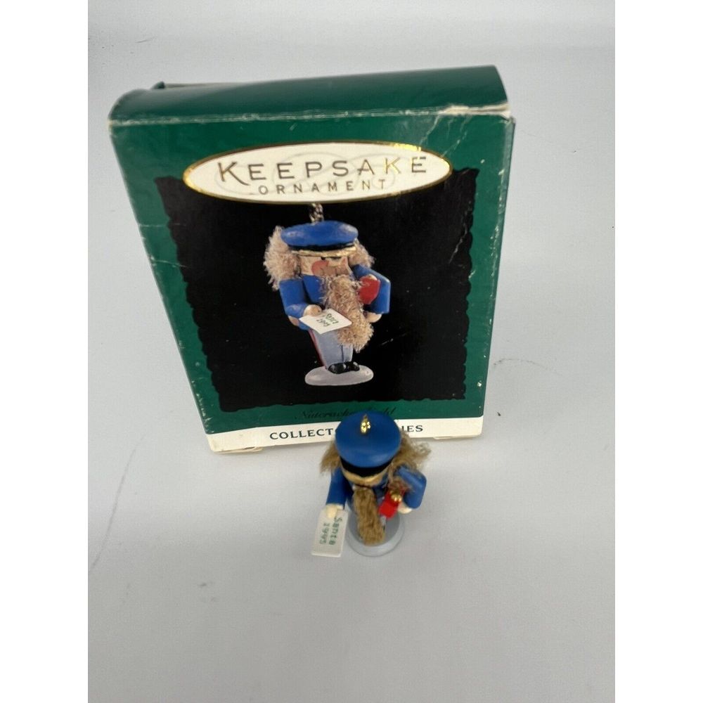 Hallmark Keepsake: 1995 Collector's Series - "Nutcracker Guild" Mini‎ Ornament